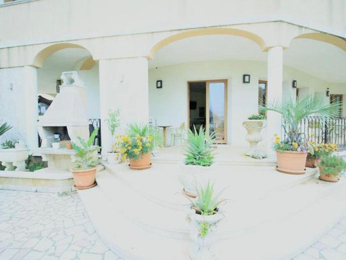 B&B Arcobaleno Salve Buitenkant foto