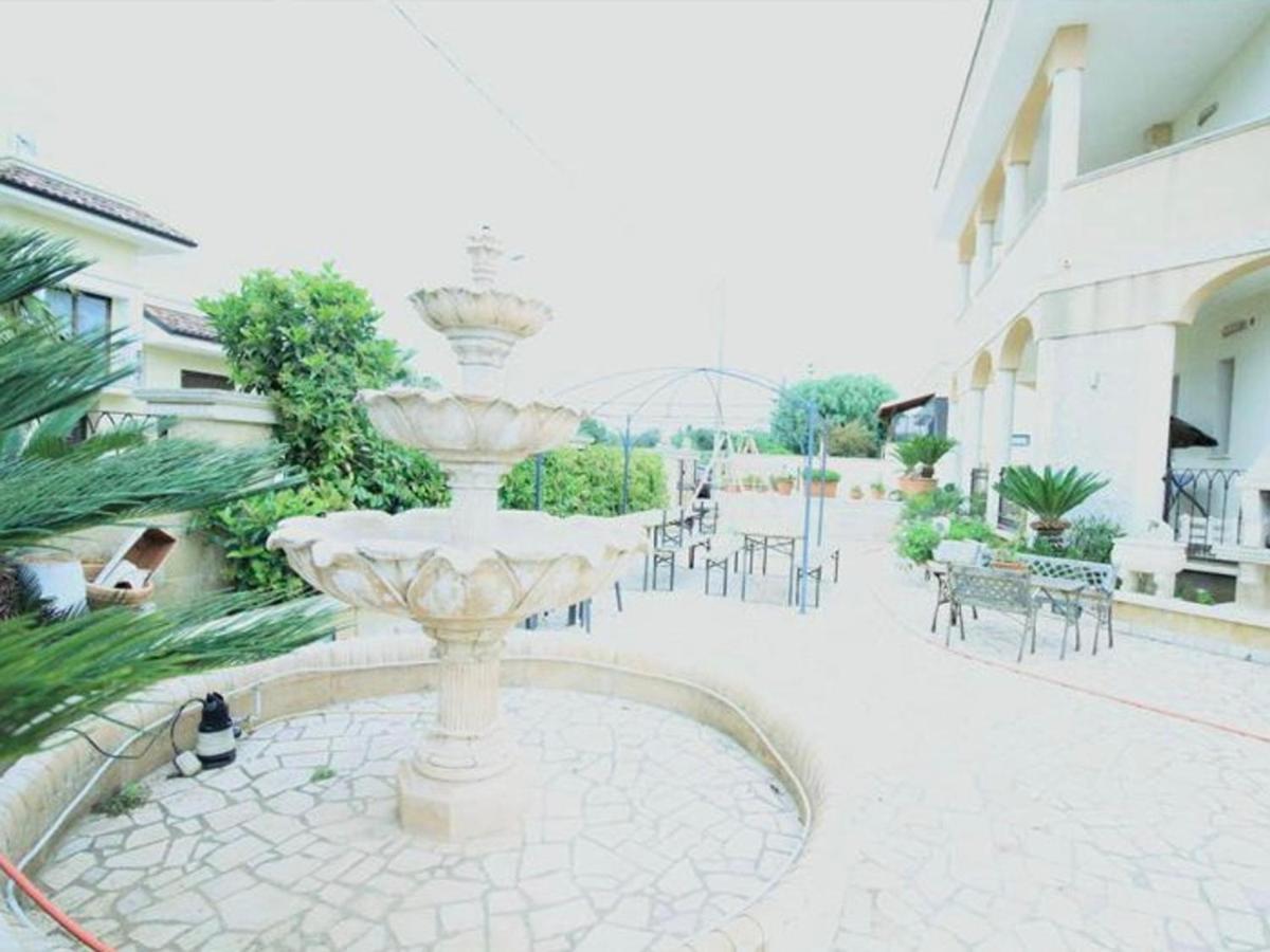 B&B Arcobaleno Salve Buitenkant foto