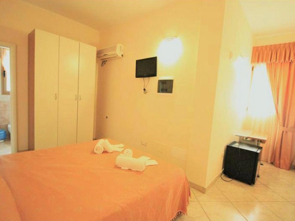 B&B Arcobaleno Salve Buitenkant foto